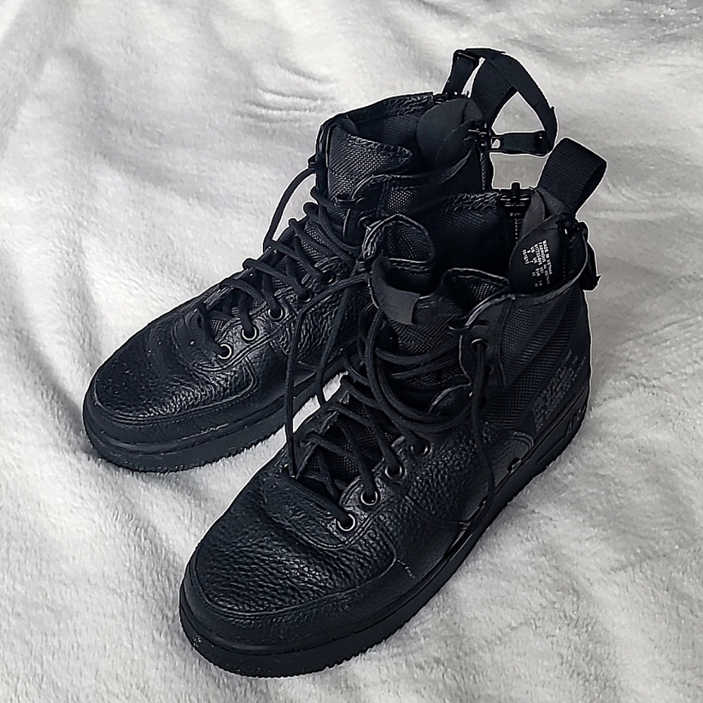 Nike SF Air Force 1 mid black sz mens 8